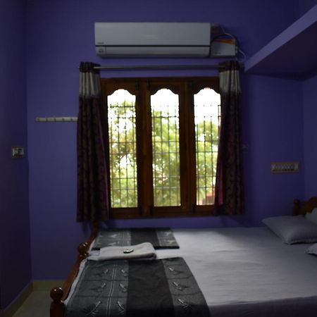 Rainbow Guest House Tiruvannāmalai エクステリア 写真