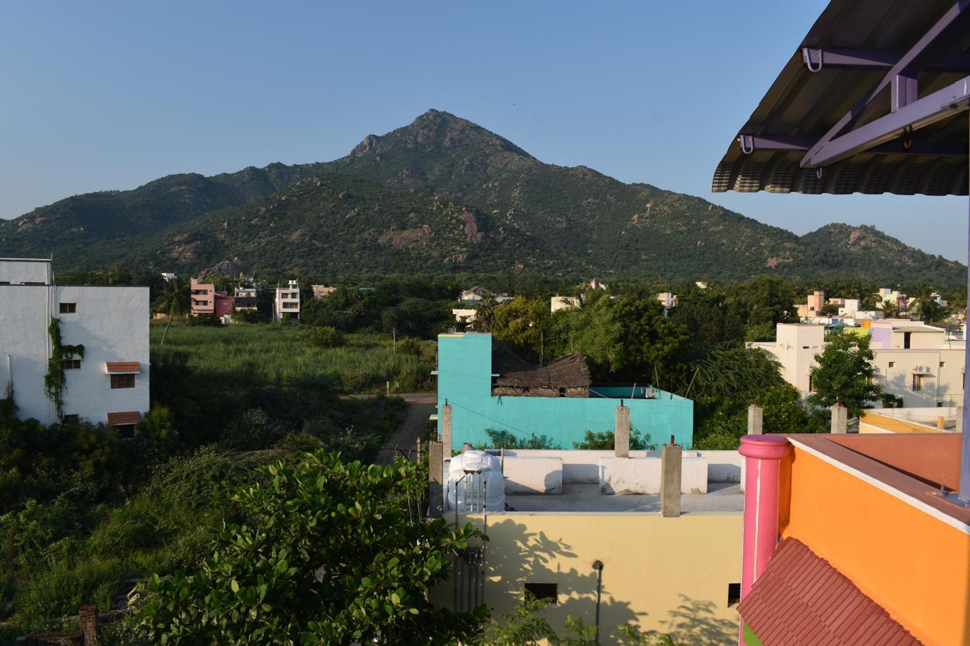Rainbow Guest House Tiruvannāmalai エクステリア 写真
