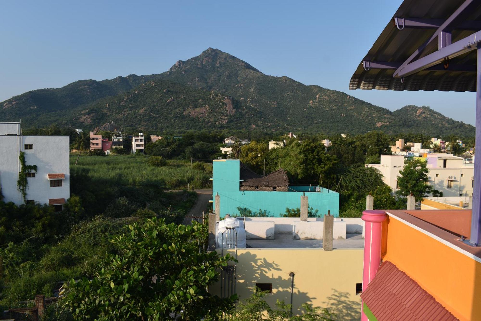 Rainbow Guest House Tiruvannāmalai エクステリア 写真