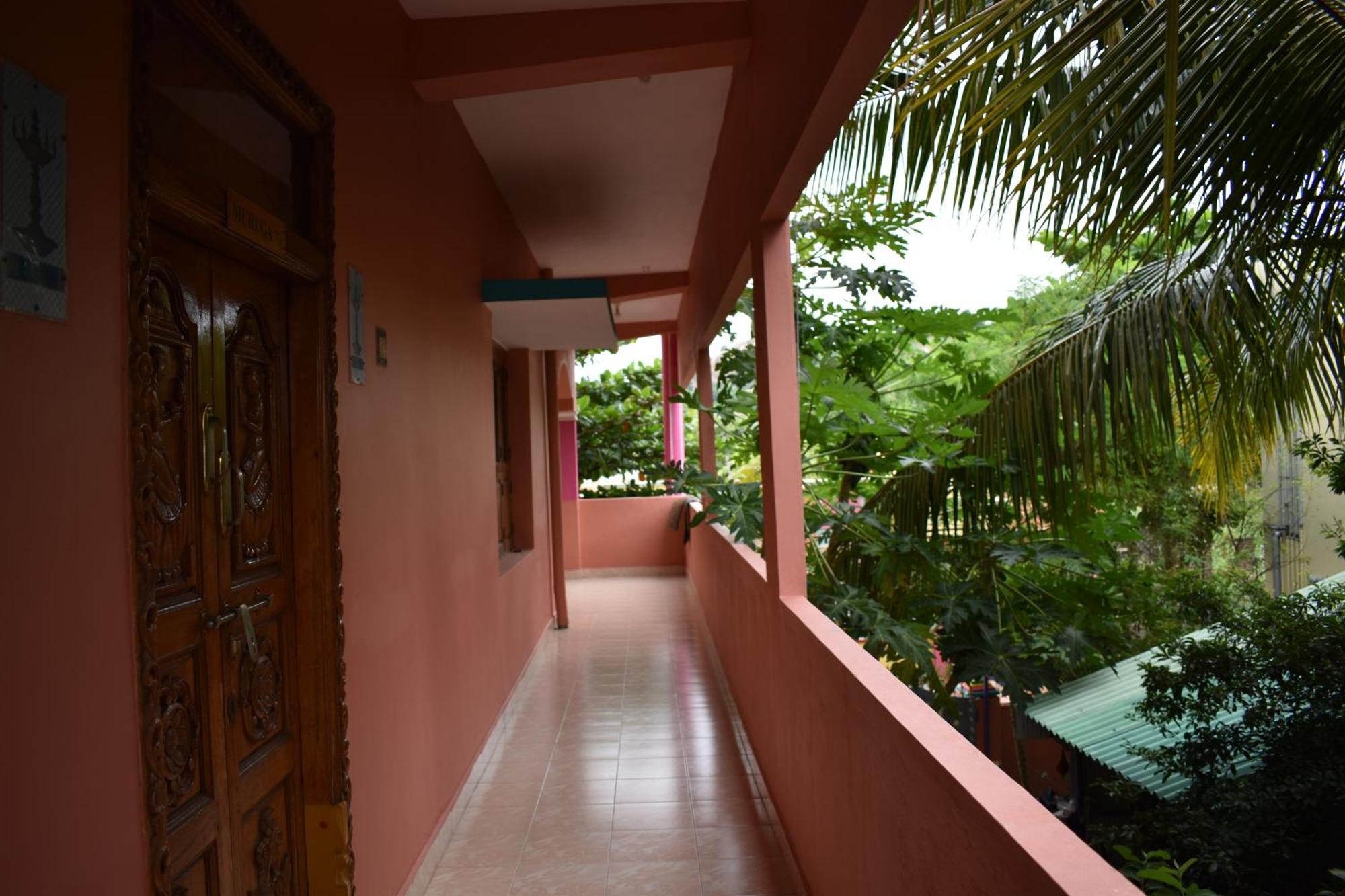 Rainbow Guest House Tiruvannāmalai エクステリア 写真