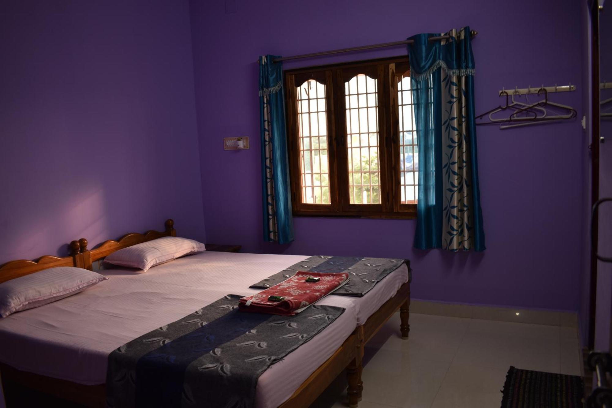 Rainbow Guest House Tiruvannāmalai エクステリア 写真