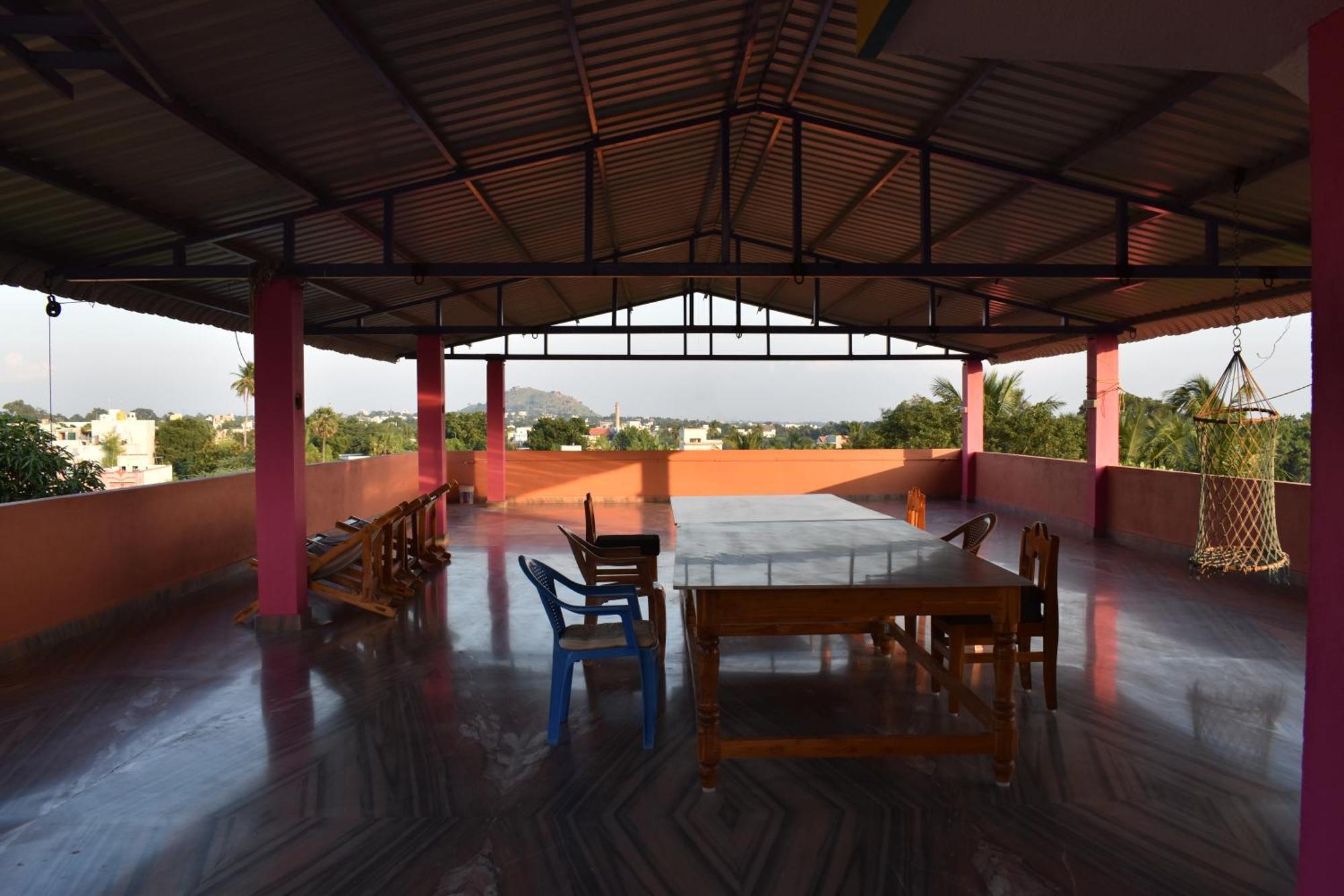 Rainbow Guest House Tiruvannāmalai エクステリア 写真