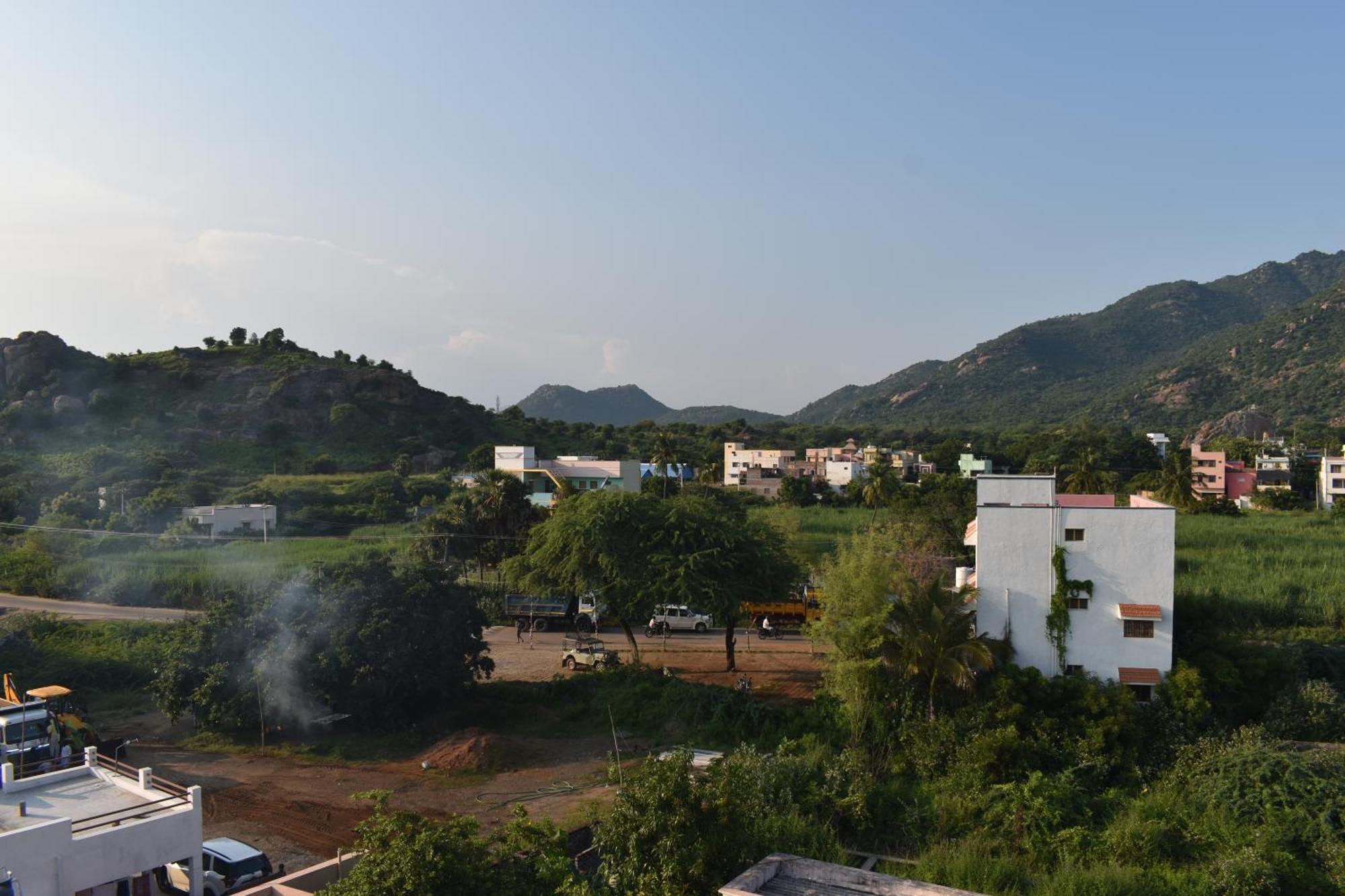 Rainbow Guest House Tiruvannāmalai エクステリア 写真